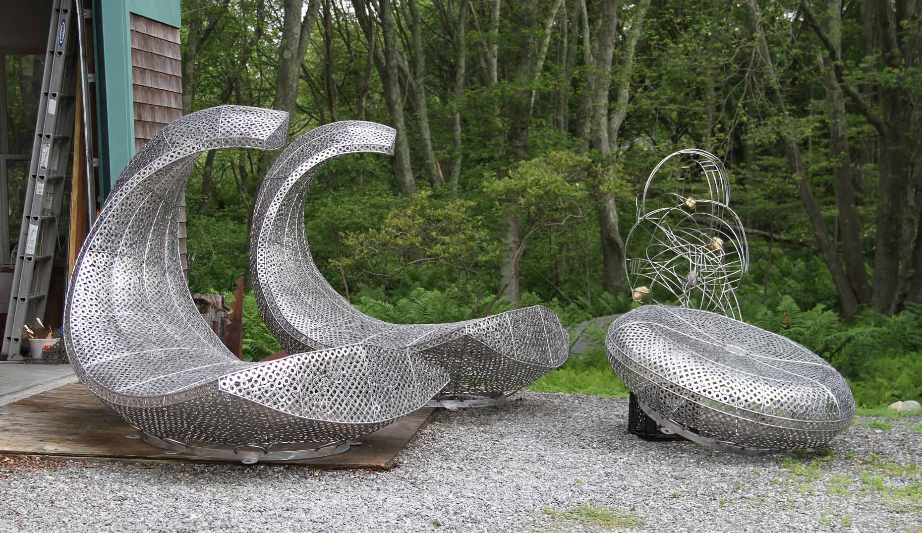 Making-Waves_6 sculptural seating and public art installation by Peter Diepenbrock  East Bay Met School  Newport Rhode island
